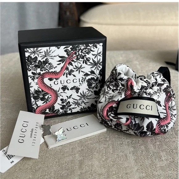 GUCCI TRADEMARK Sterling silver butterflies 🦋 earrings - Picture 5 of 15